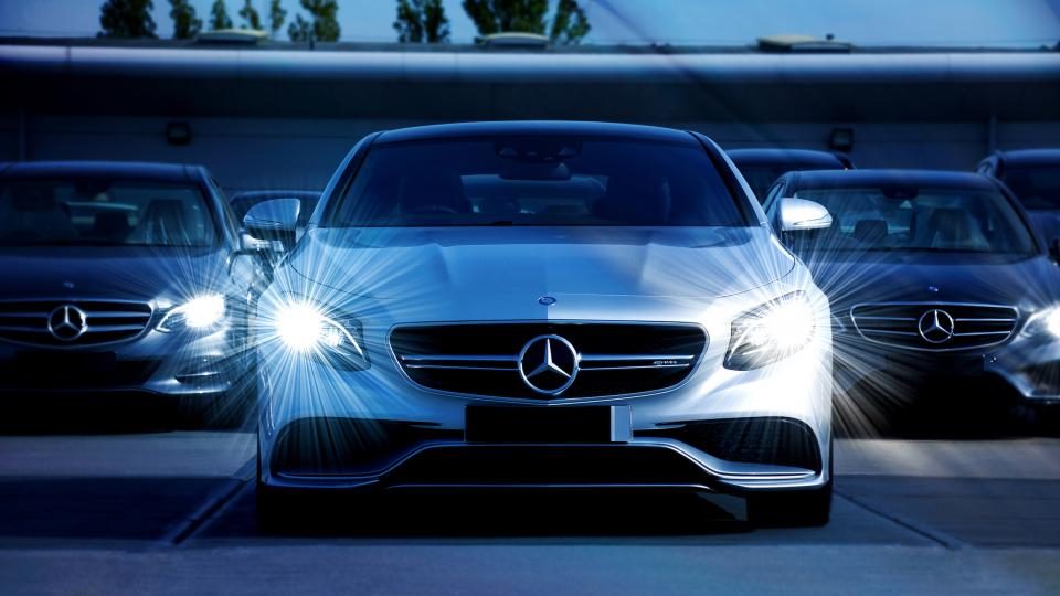 Illustrative photograph of cars Silver